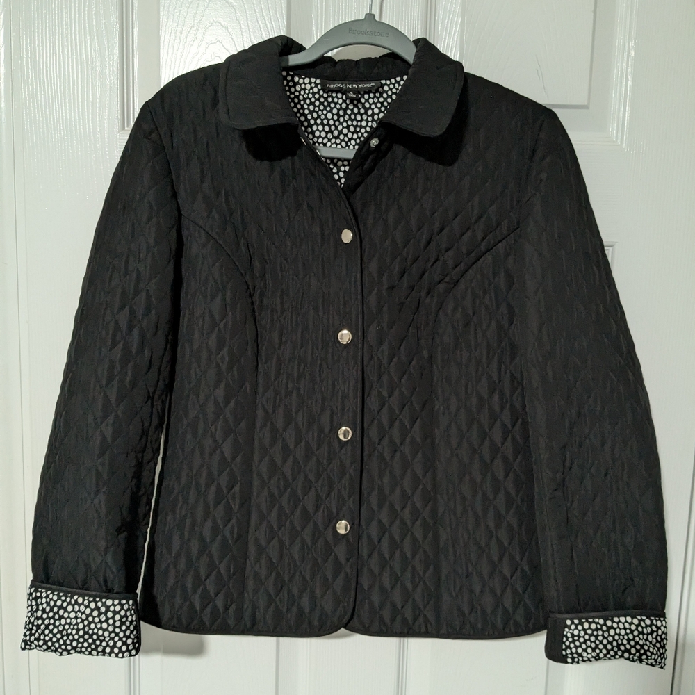 Briggs New York Small Quilted Black Jacket Polkadot Lining Silver Snap Closure